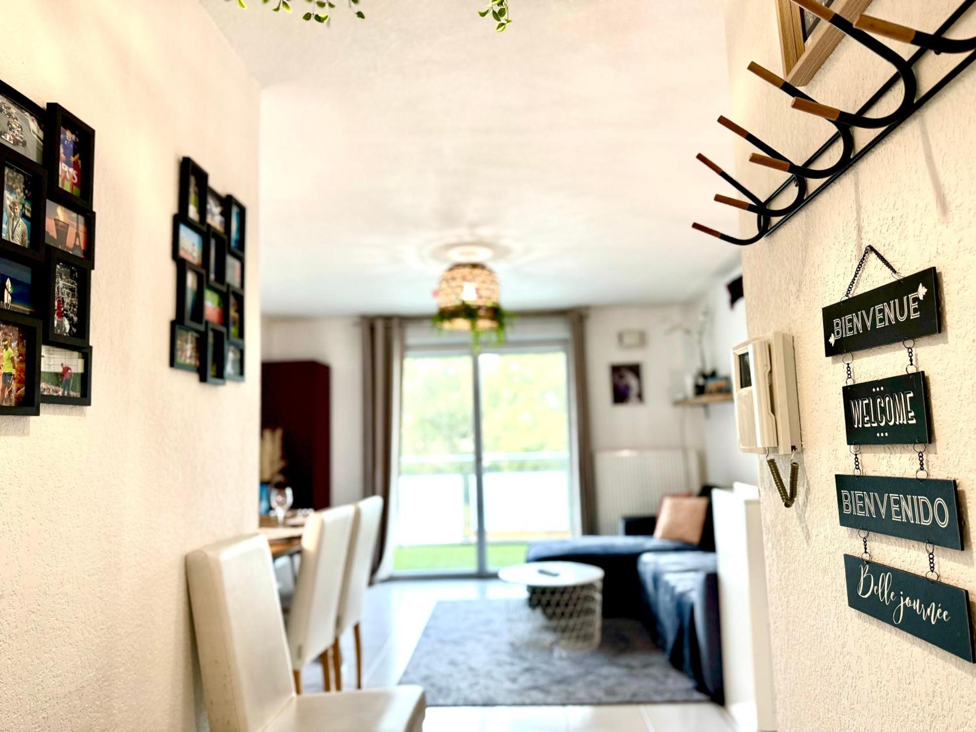 Bel Appartement T3 De 60M2 Avec Parking, Terrasse, Proche Du Metro Et Du Periph ตูลูส ภายนอก รูปภาพ