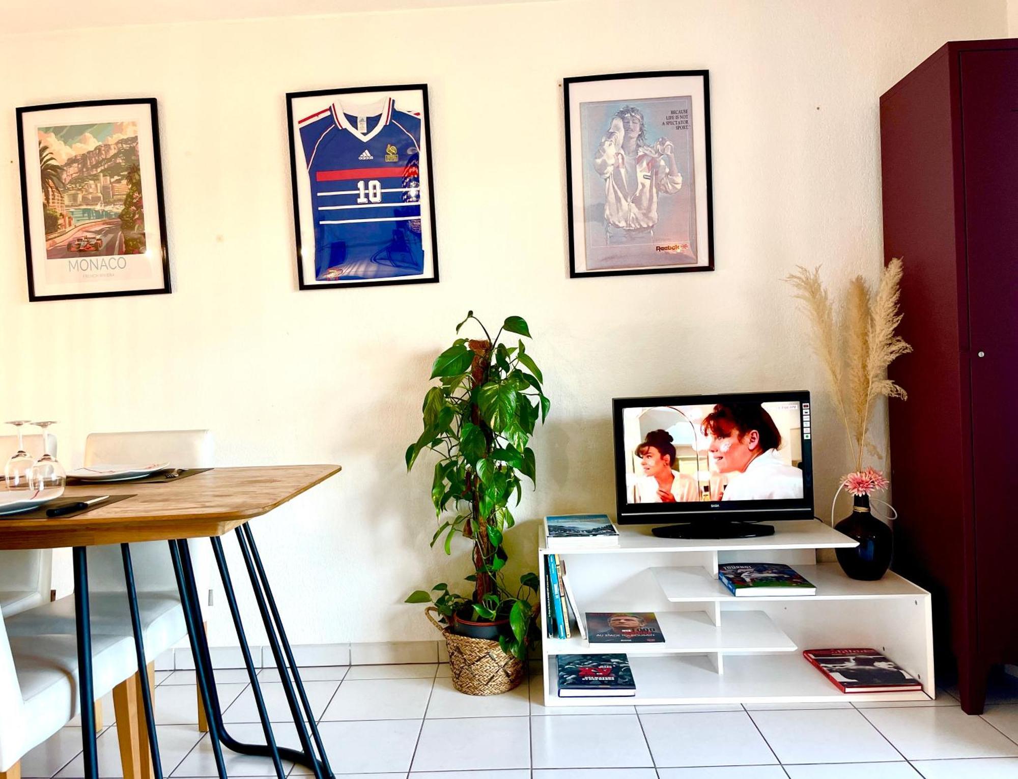 Bel Appartement T3 De 60M2 Avec Parking, Terrasse, Proche Du Metro Et Du Periph ตูลูส ภายนอก รูปภาพ