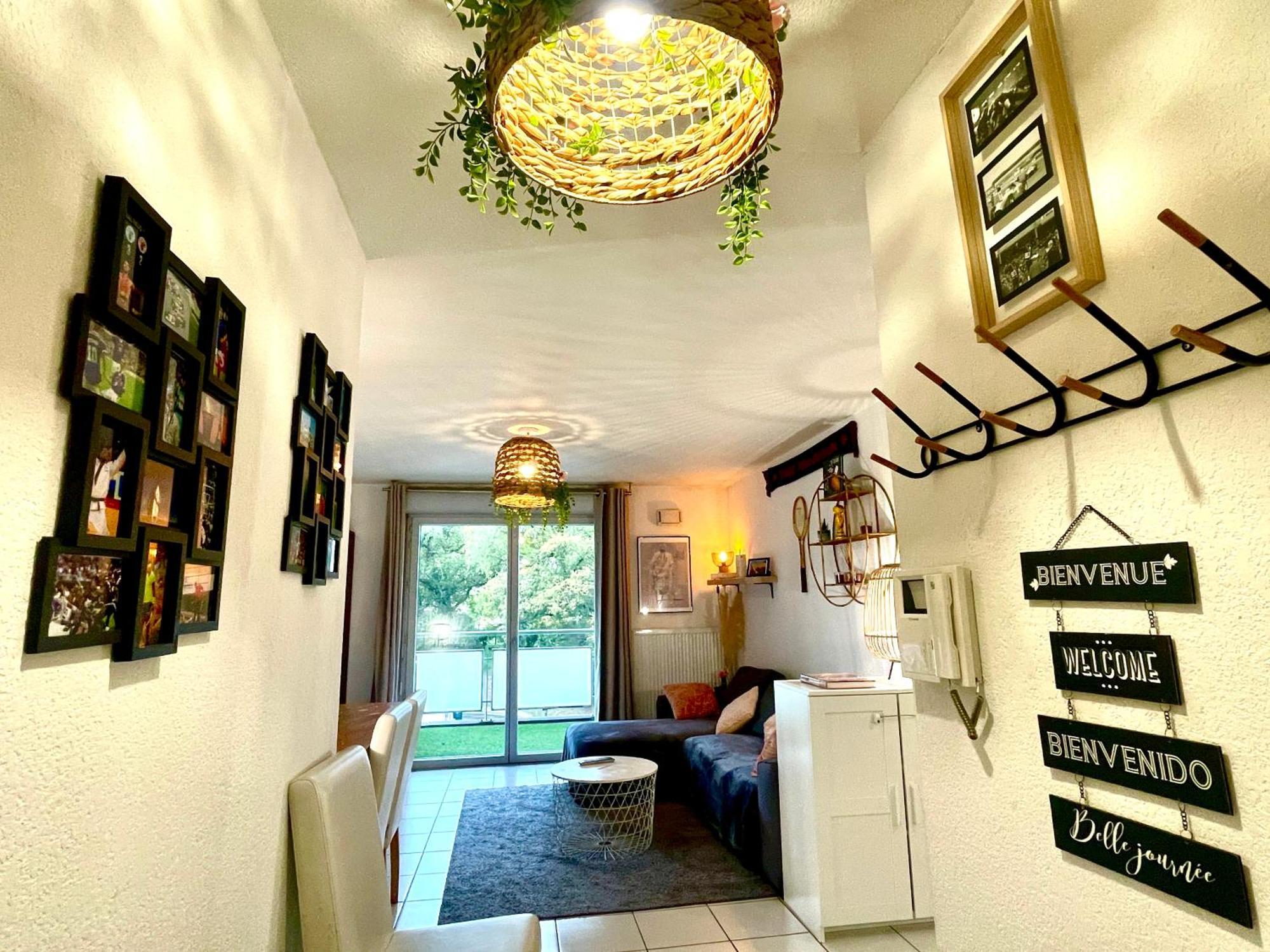 Bel Appartement T3 De 60M2 Avec Parking, Terrasse, Proche Du Metro Et Du Periph ตูลูส ภายนอก รูปภาพ